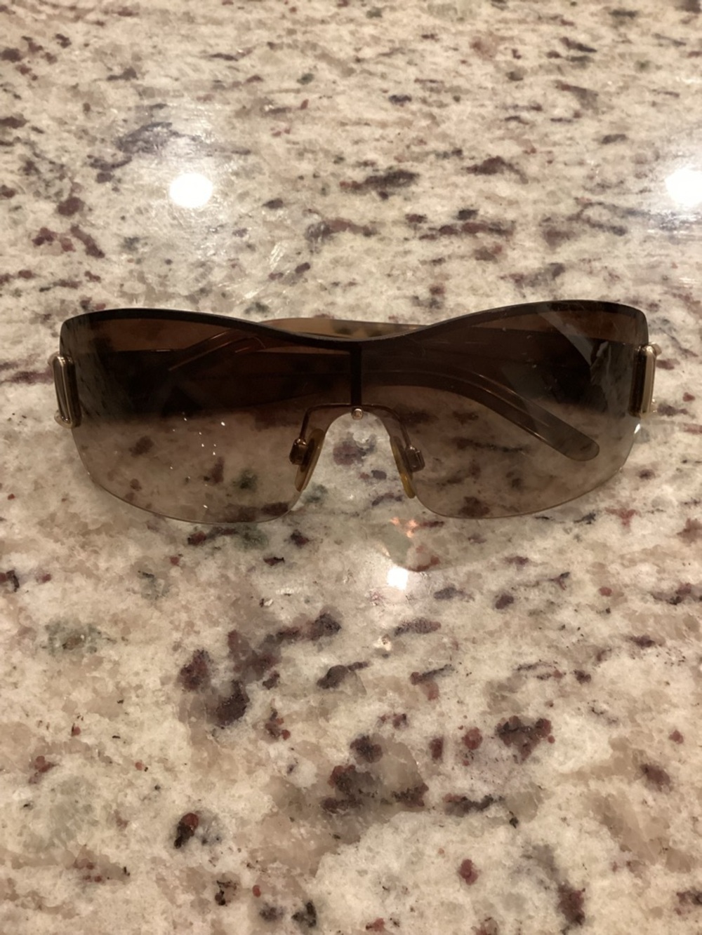 Burberry Brown Gradient Rimless Shield Sunglasses